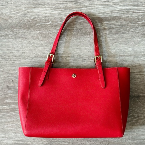 Tory Burch Handbags - Tory Burch Red Leather Medium York Buckle Tote
